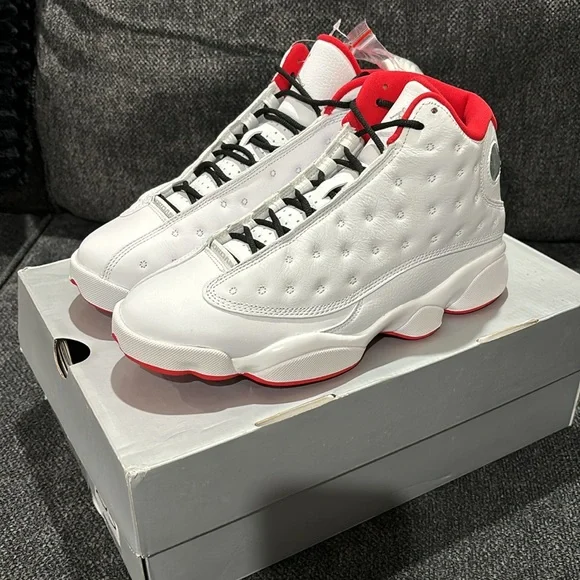 New air Jordan 13 alternate history of flight - Picture 3 of 9